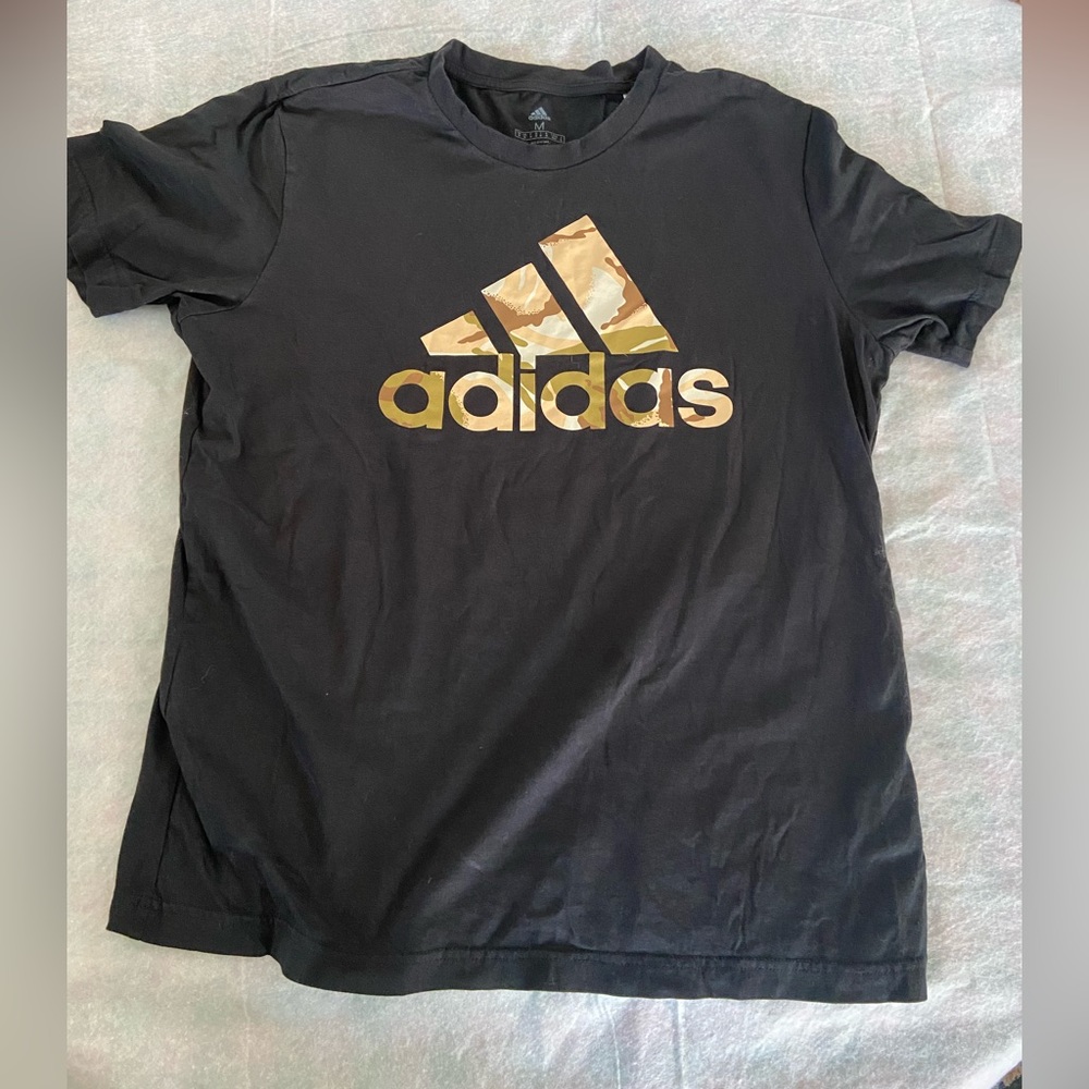 Adidas boys tee shirt